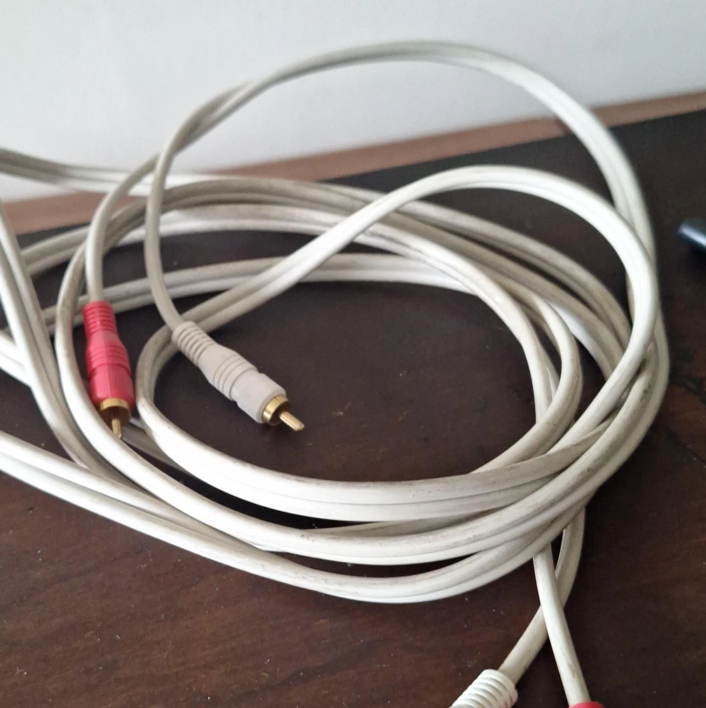 White RCA Audio Video Cable