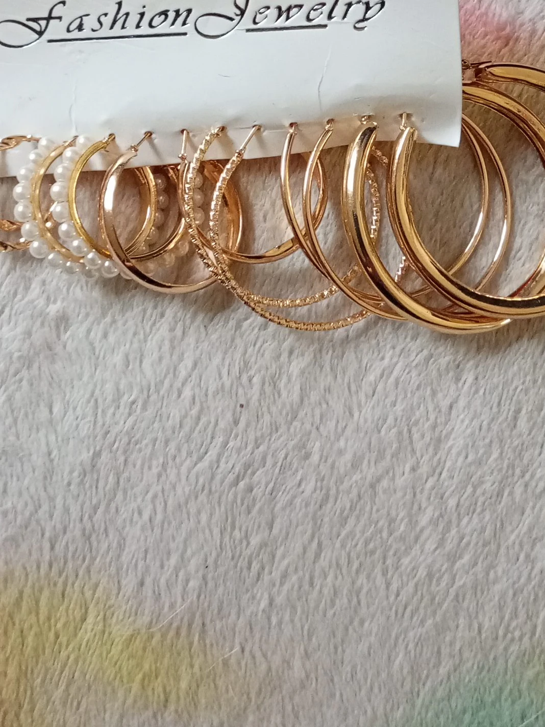 Gold Tone Hoop Earrings Set with Pearls