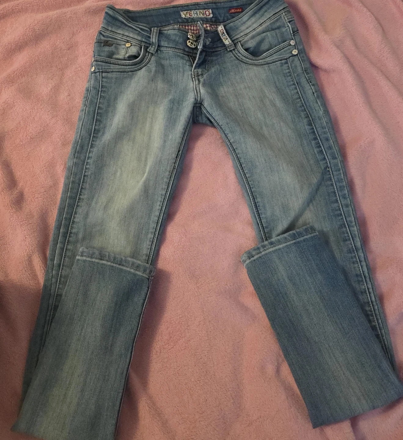 VERINO Light Wash Denim Jeans