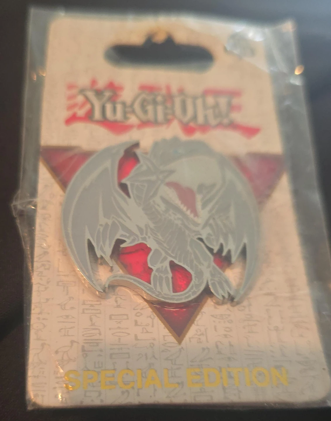 Yu-Gi-Oh! Blue-Eyes White Dragon Special Edition Pin