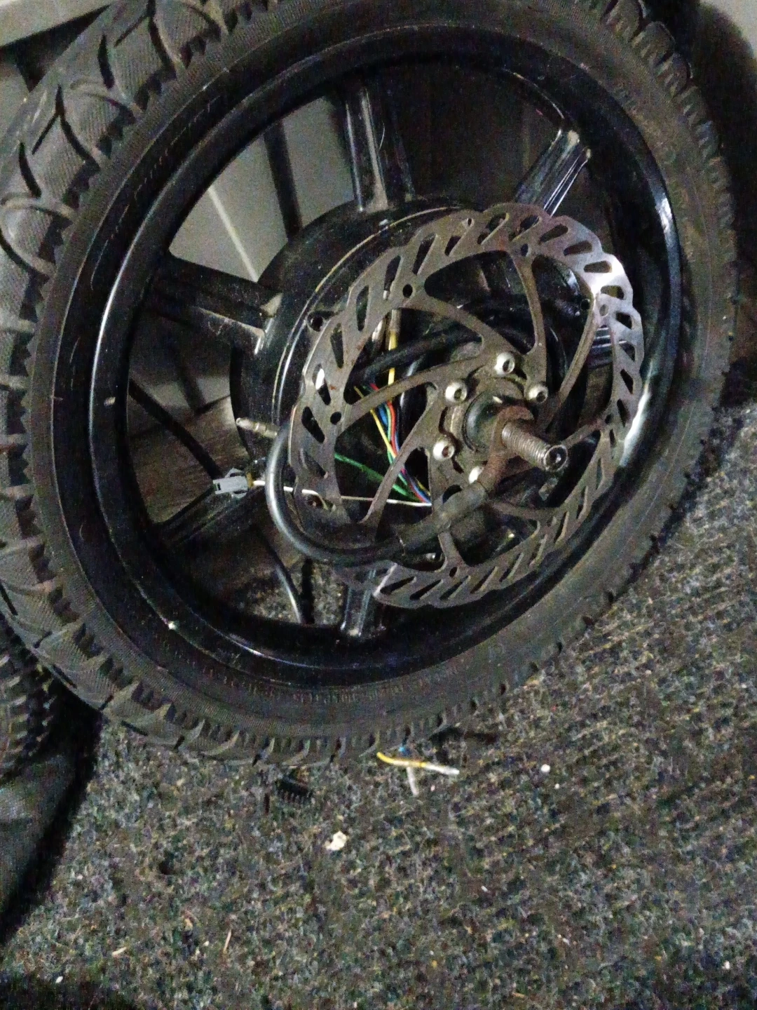 Electric Bike Hub Motor Wheel with Disc Brake