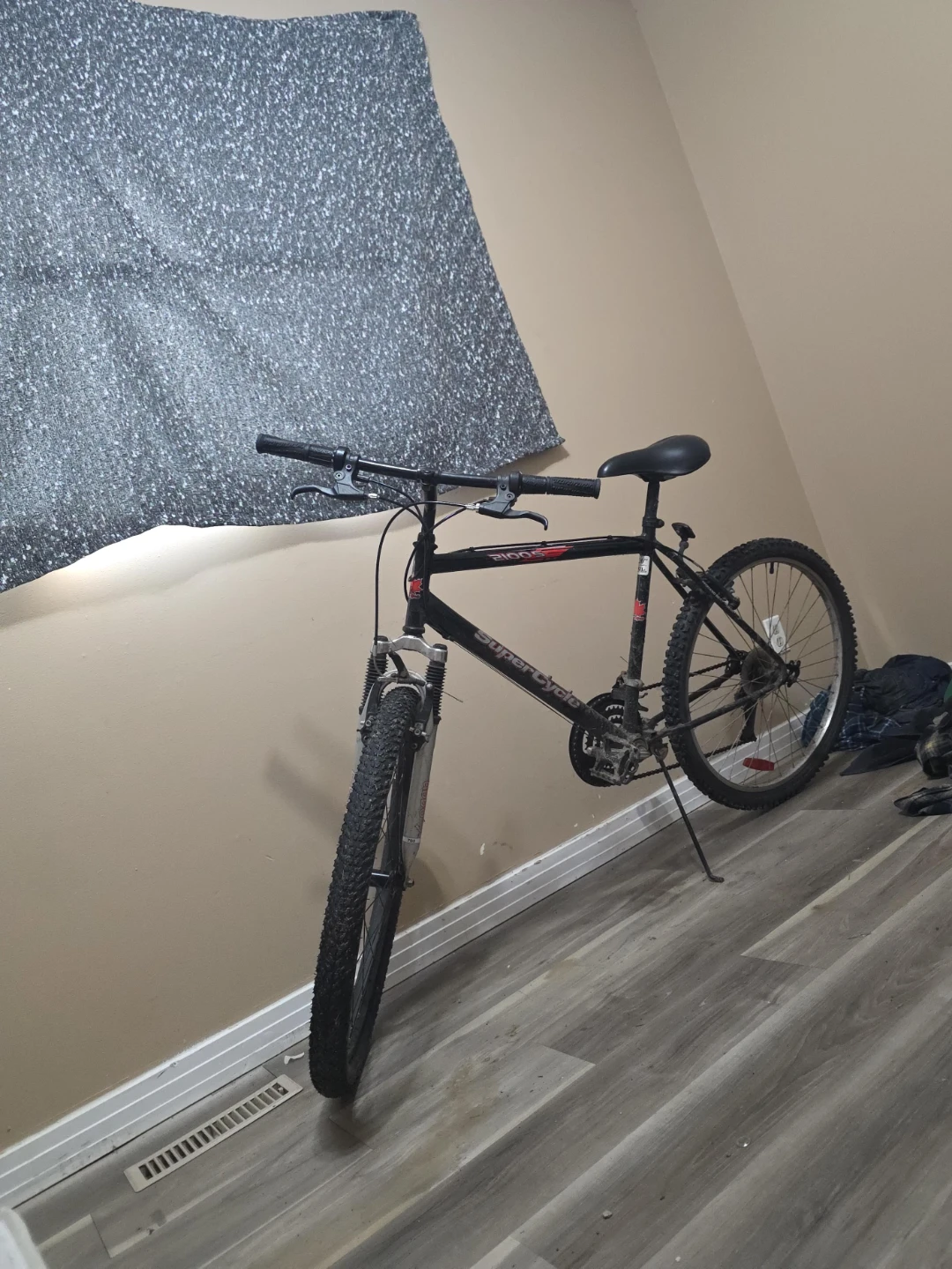 Supercycle Mountain Bike