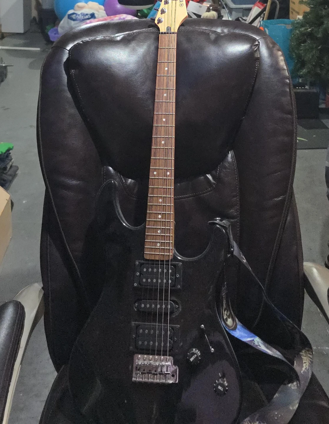 Yamaha ERG 121C Electric Guitar - Black