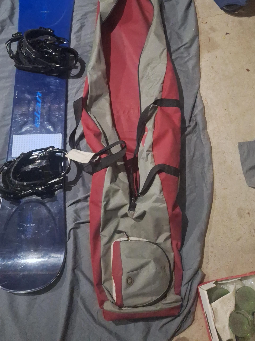 Elan Snowboard with K2 Bindings and Airwalk Bag