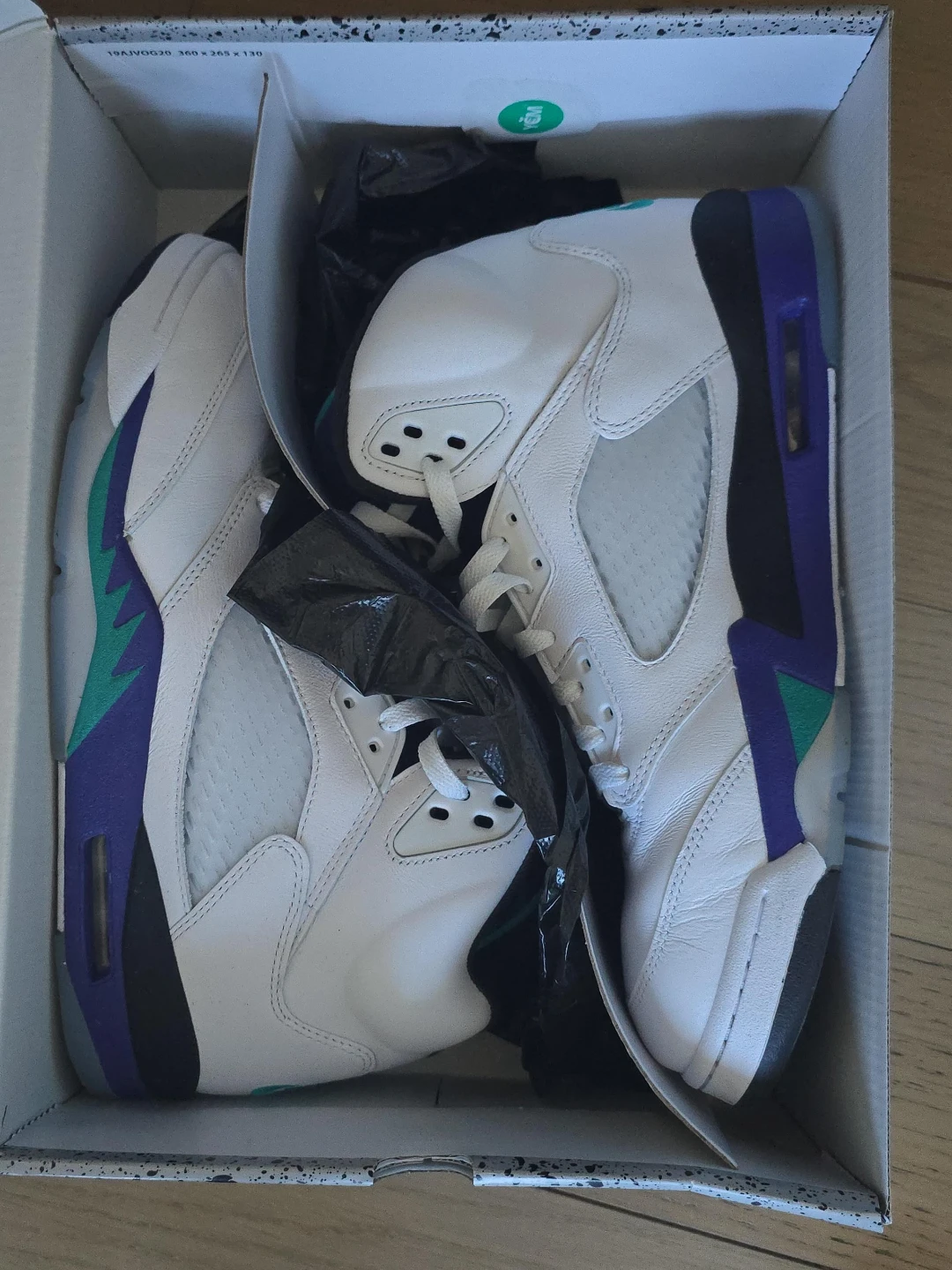 Jordan 5 Retro Grape Ice