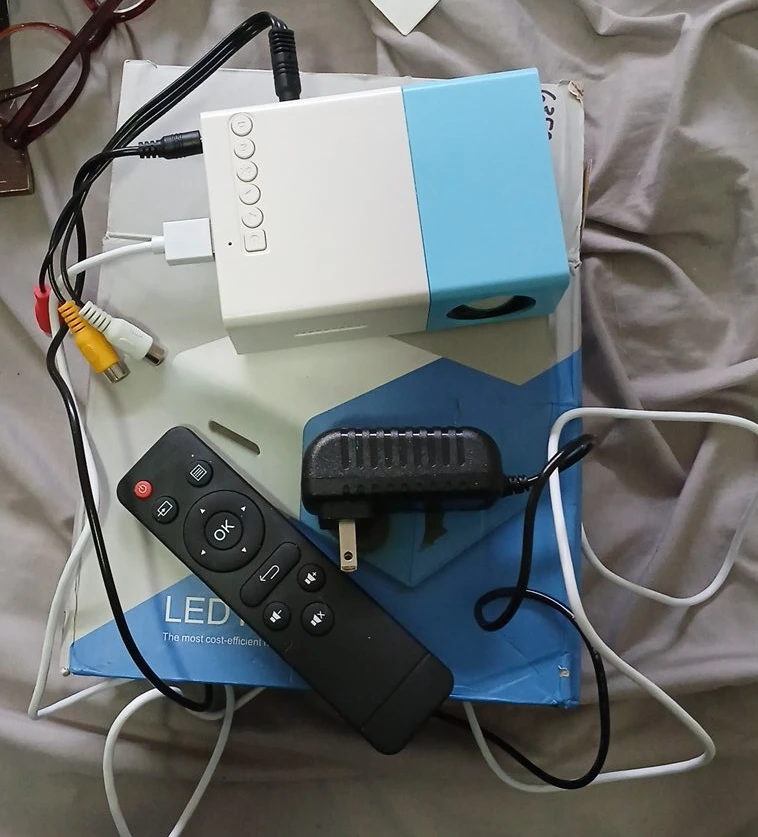 Mini LED Projector