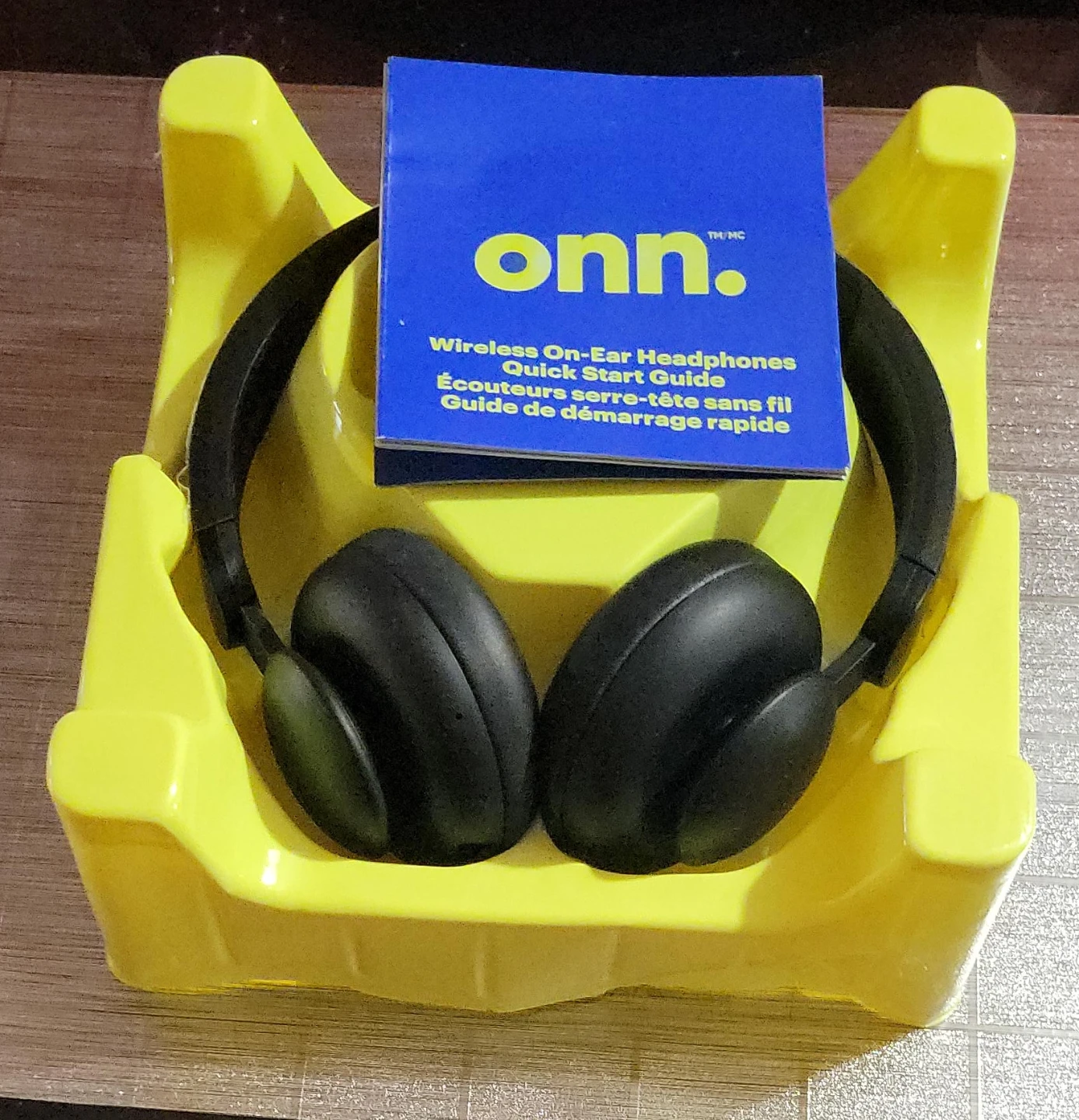 Onn. Wireless On-Ear Headphones - Black
