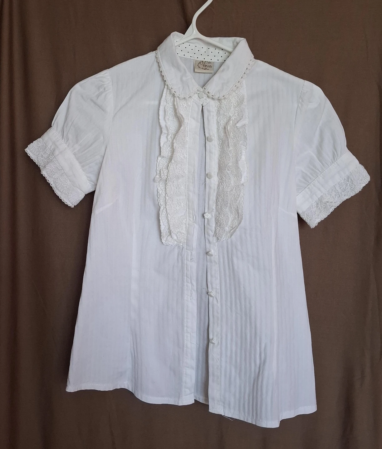 White Short Sleeve Cotton Blouse with Lace Detail