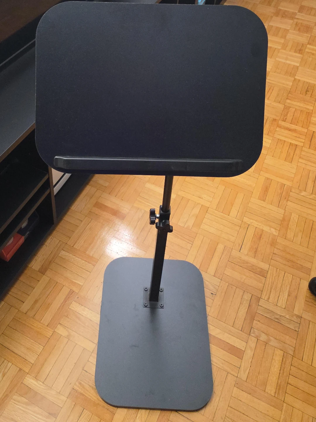 Adjustable Black Music Stand