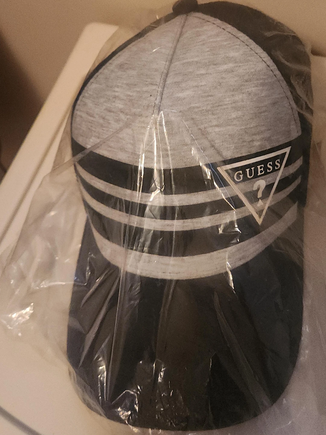 Guess Baseball Cap