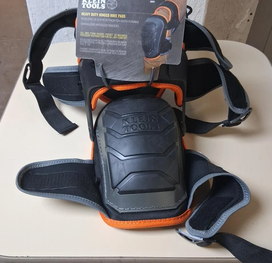 Klein Tools Heavy Duty Hinged Knee Pads