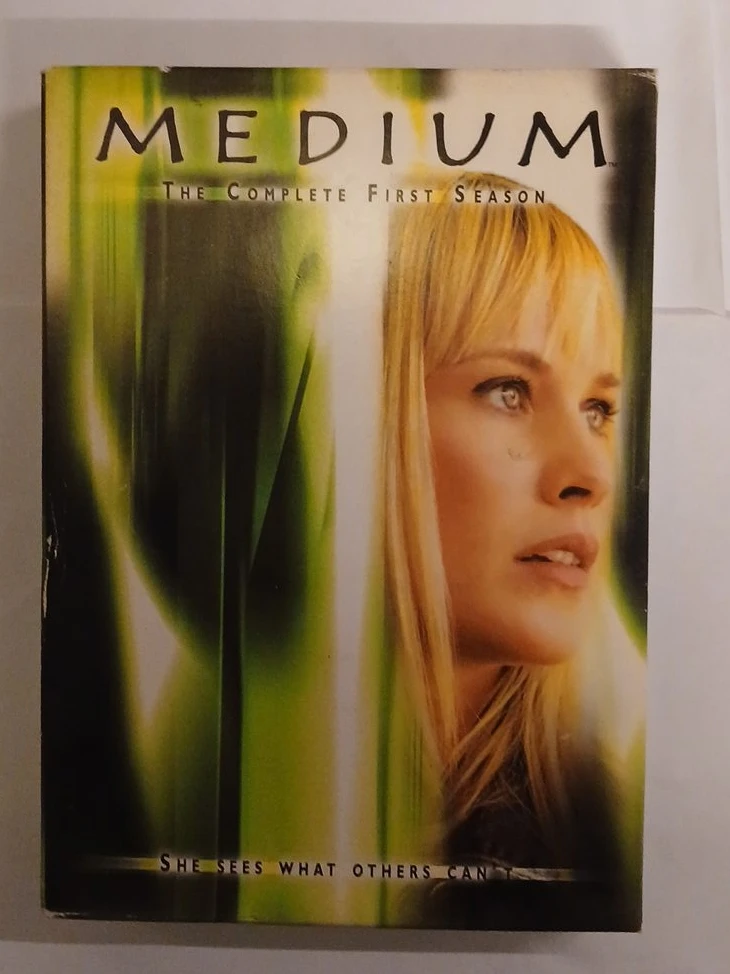 Medium: The Complete First Season DVD