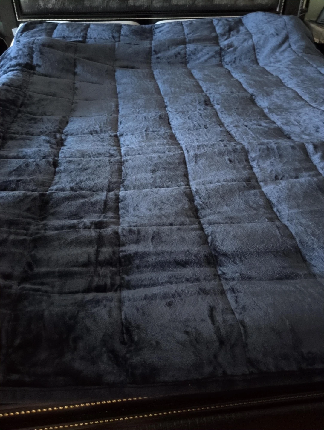 Dark Grey Faux Fur Weighted Blanket