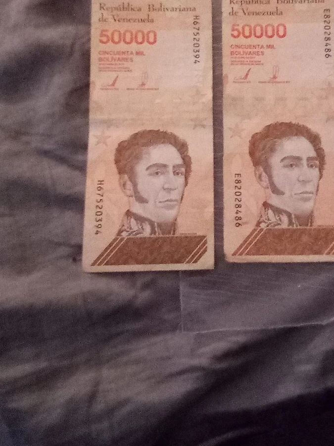Venezuela 50,000 Bolivares Banknotes (2 pcs)