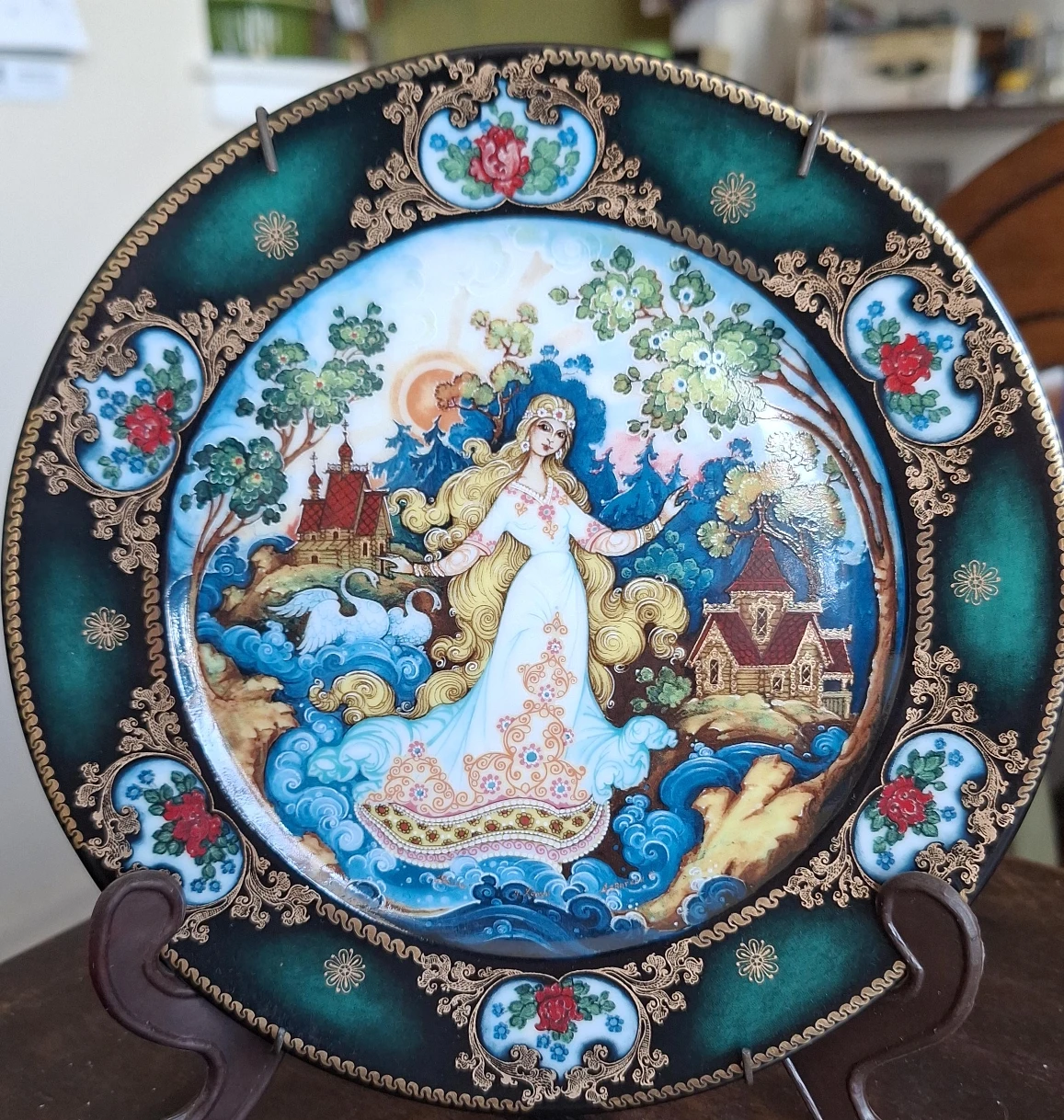 Decorative Collector's Plate