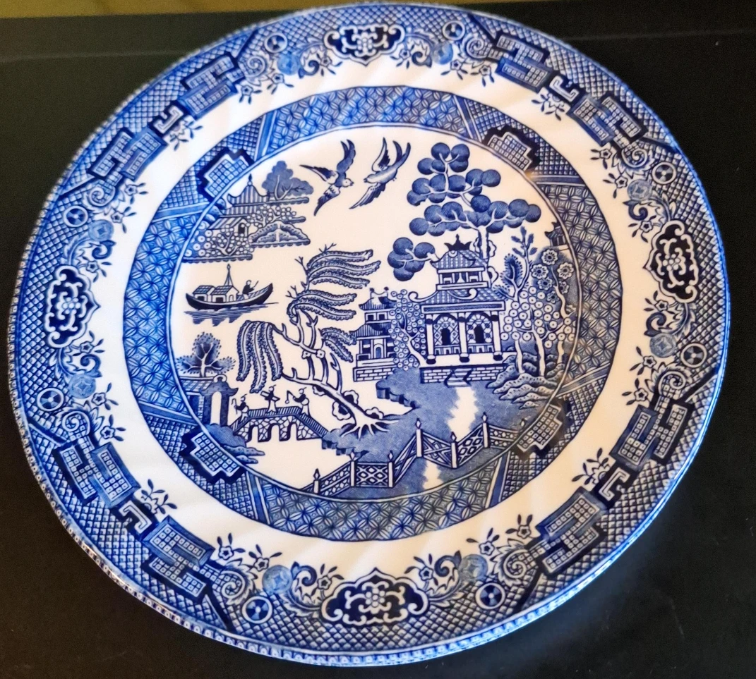 Four Blue Willow Plate