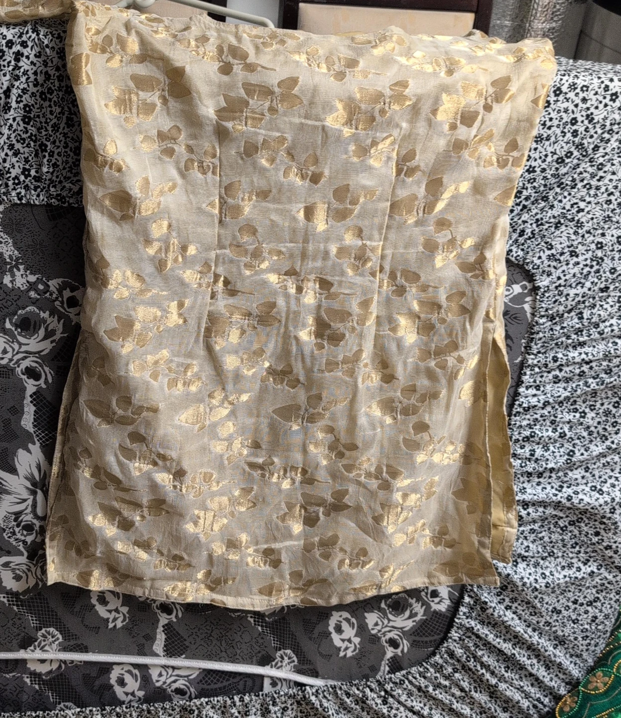 Gold patterned tunic top