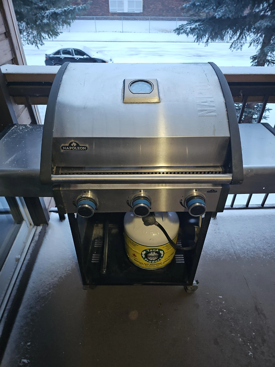 Napoleon Propane Grill with Tank