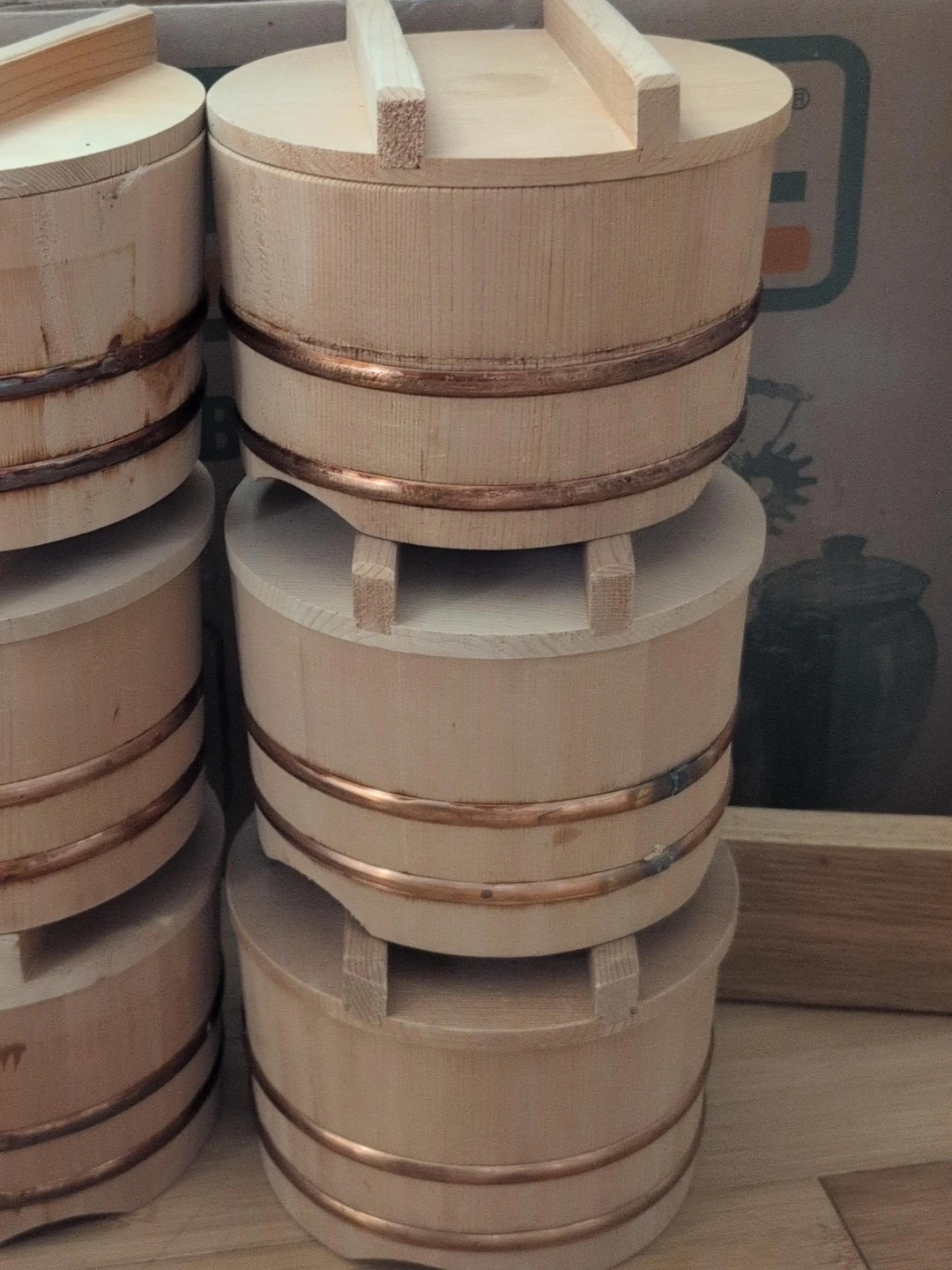Wooden individual rice dishes with Copper Bands
