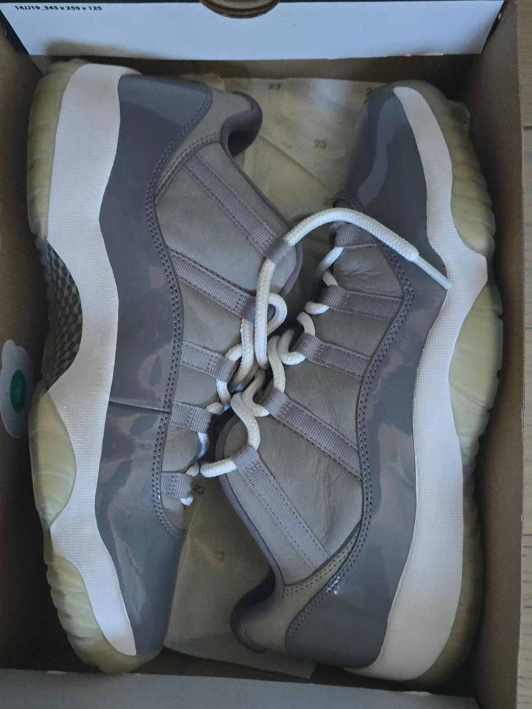 Air Jordan 11 "Cool Grey" Retro