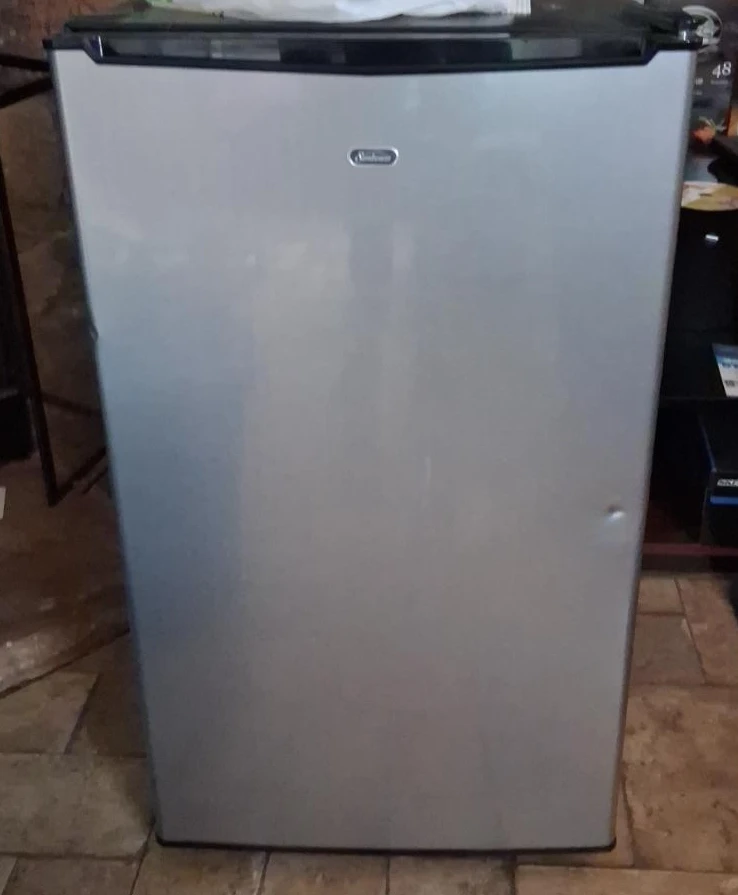Sunbeam Mini Fridge