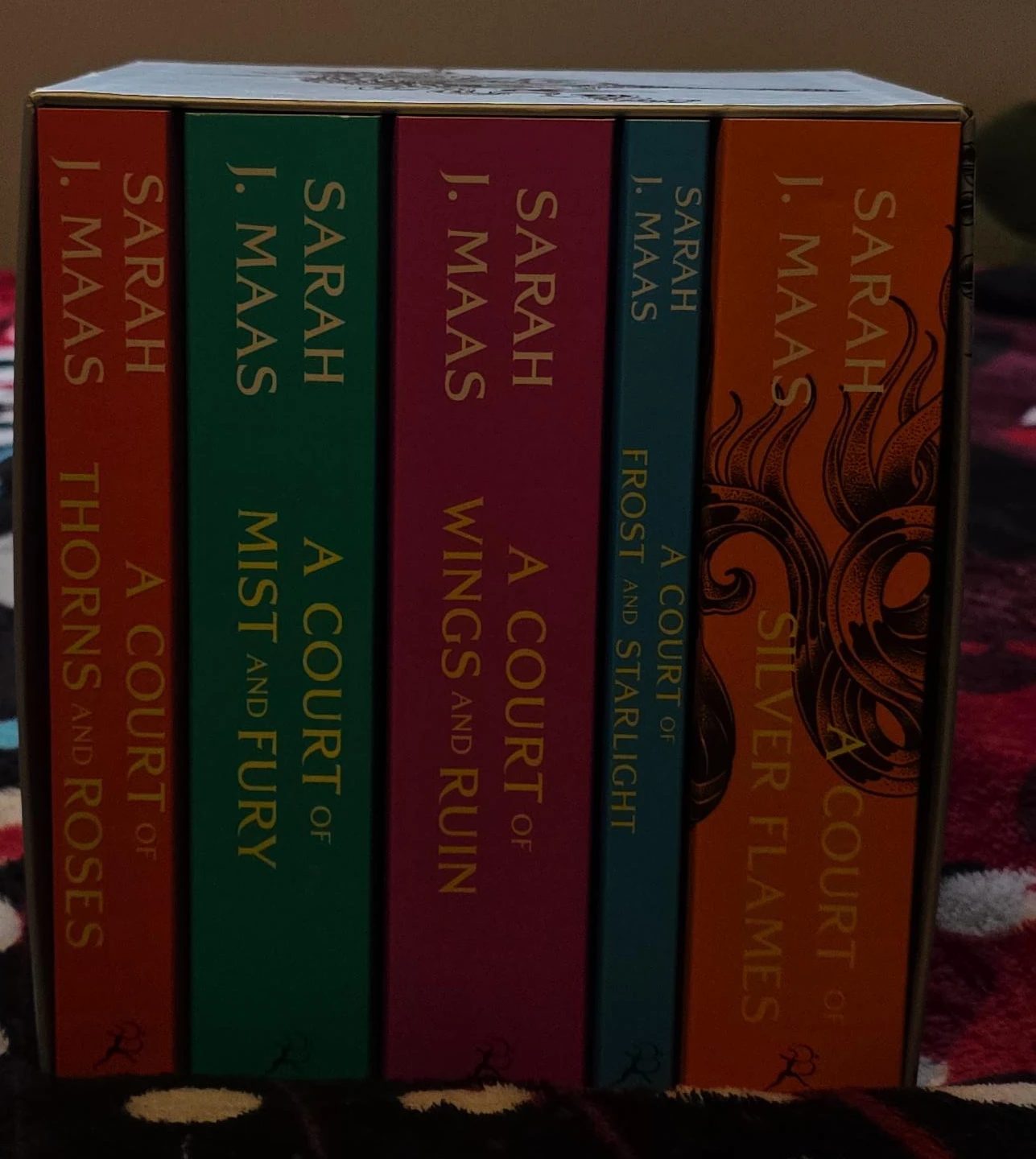 A Court of Thorns and Roses 5-Book Box Set by Sarah J. Maas