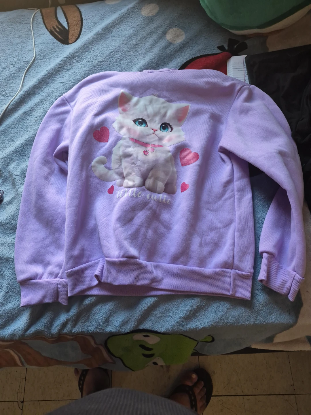 Lilac Cat Graphic Sweatshirt