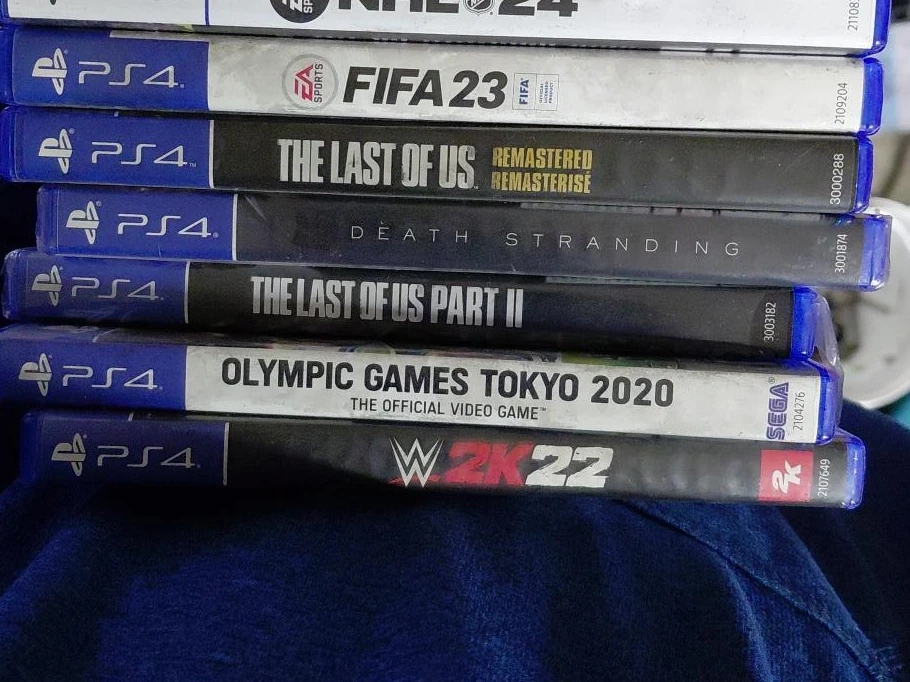 Video Games Bundle - PS4 & PS5