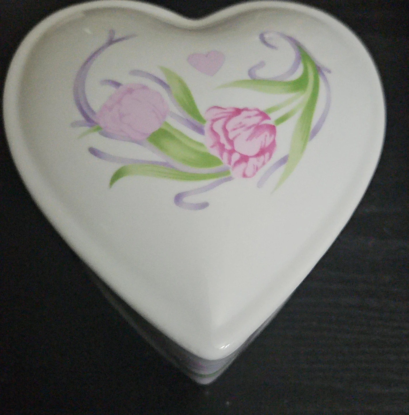 Heart-shaped Trinket Box with Flowers