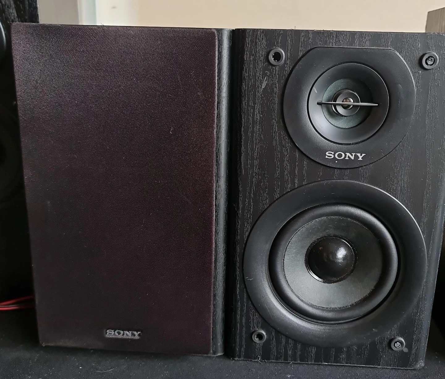 Sony Bookshelf Speakers
