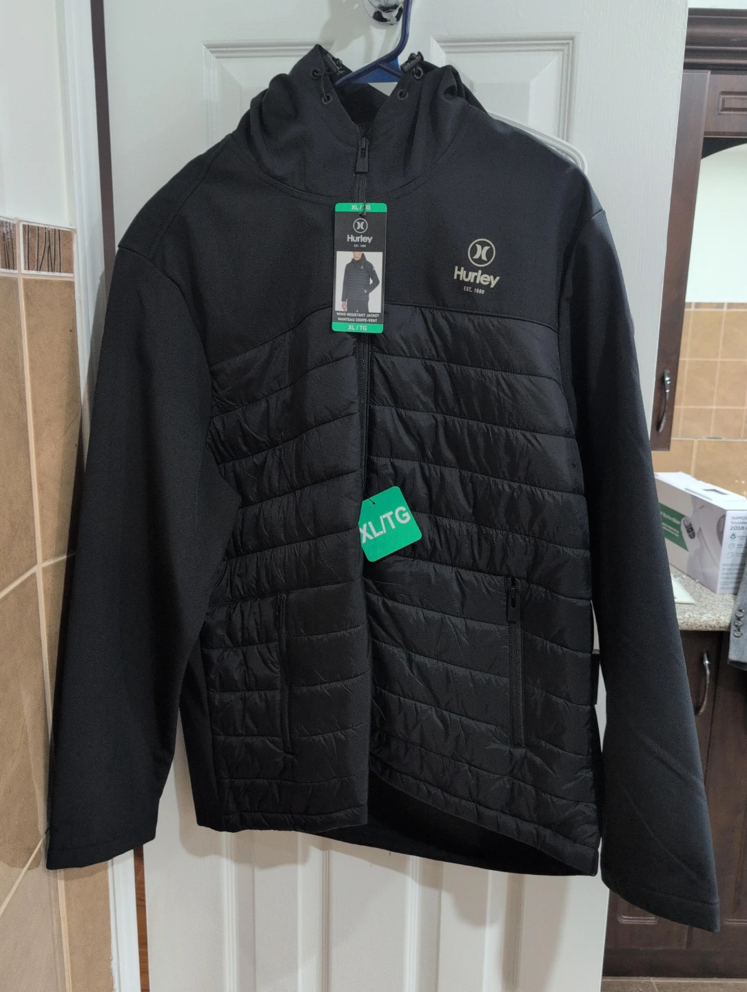 Hurley Black Puffer Jacket XL/TG