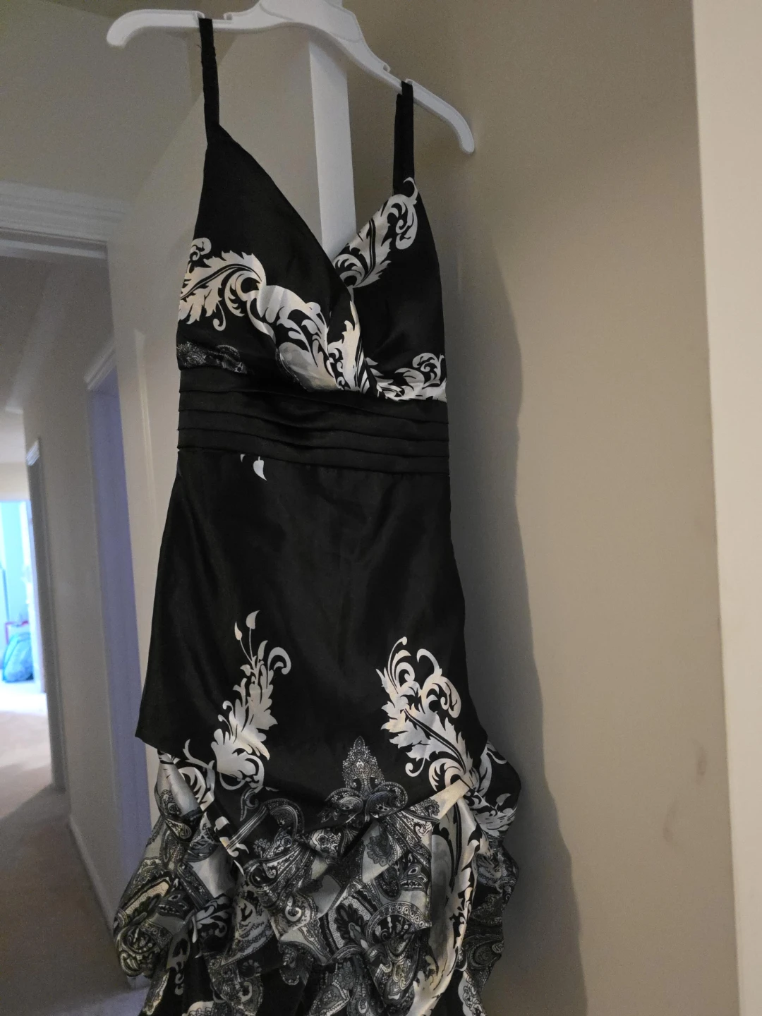 Caroline Morgan Black & White Floral Print Dress Size 8