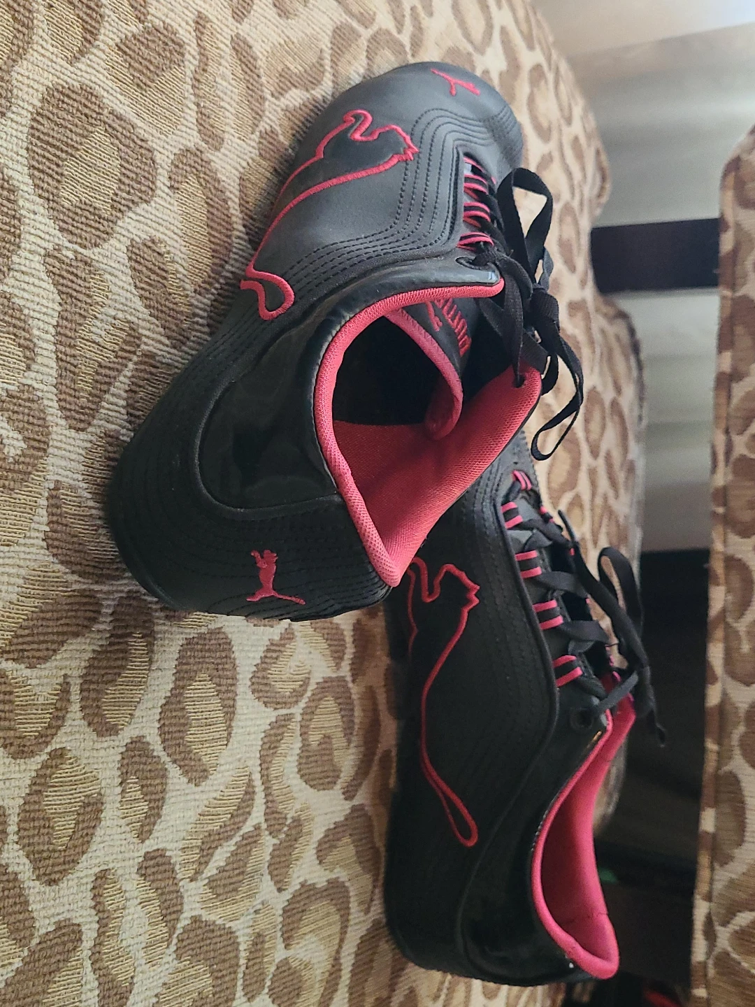 Puma Women's Running Shoes - Black/Pink