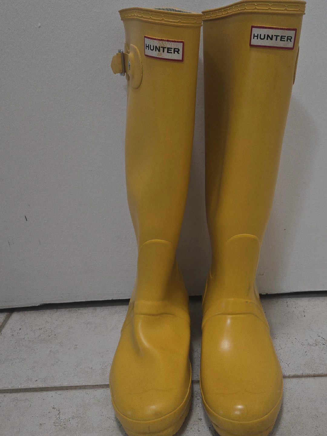 Hunter Original Tall Yellow Rubber Rain Boots