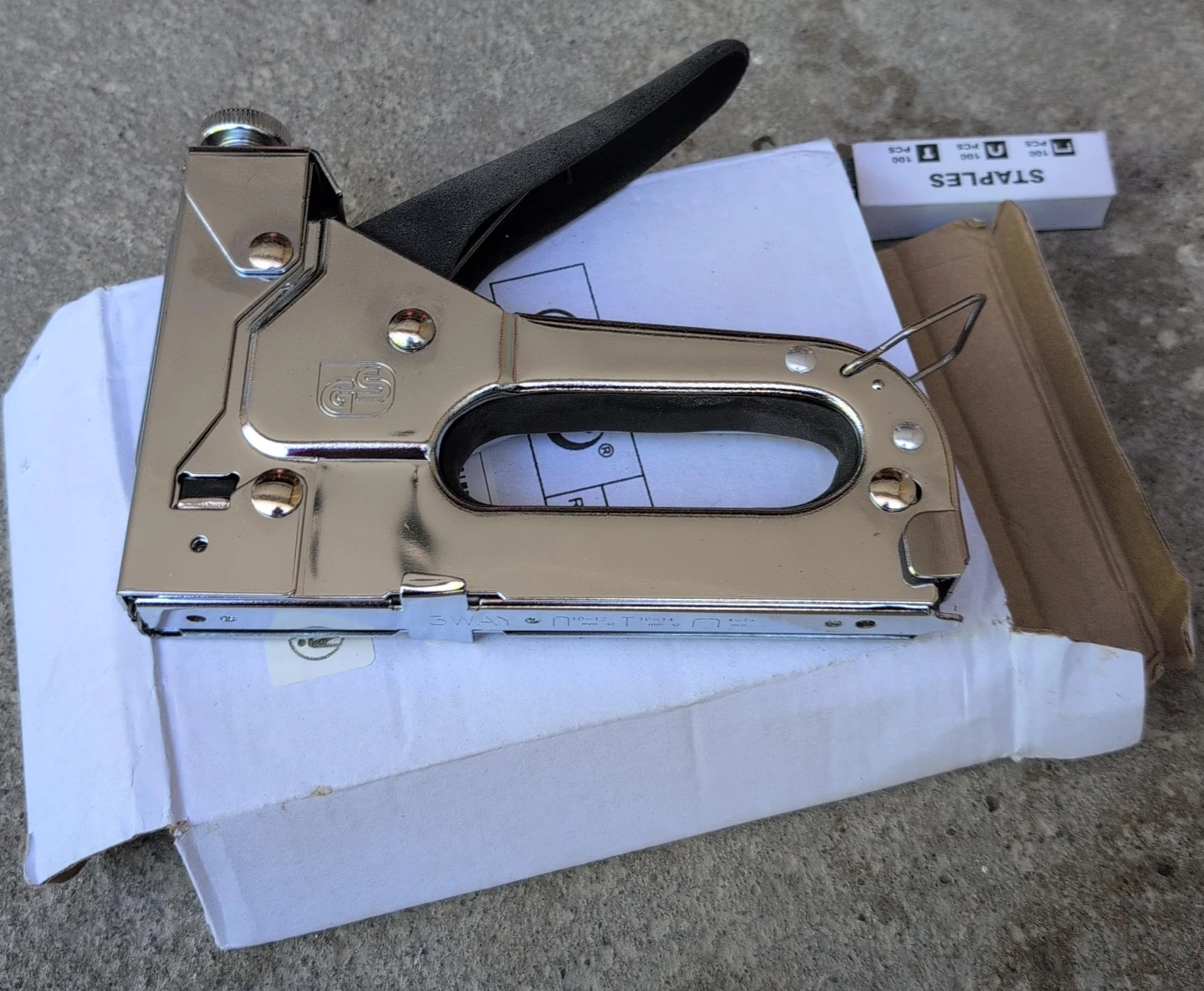 Heavy Duty Staple Gun