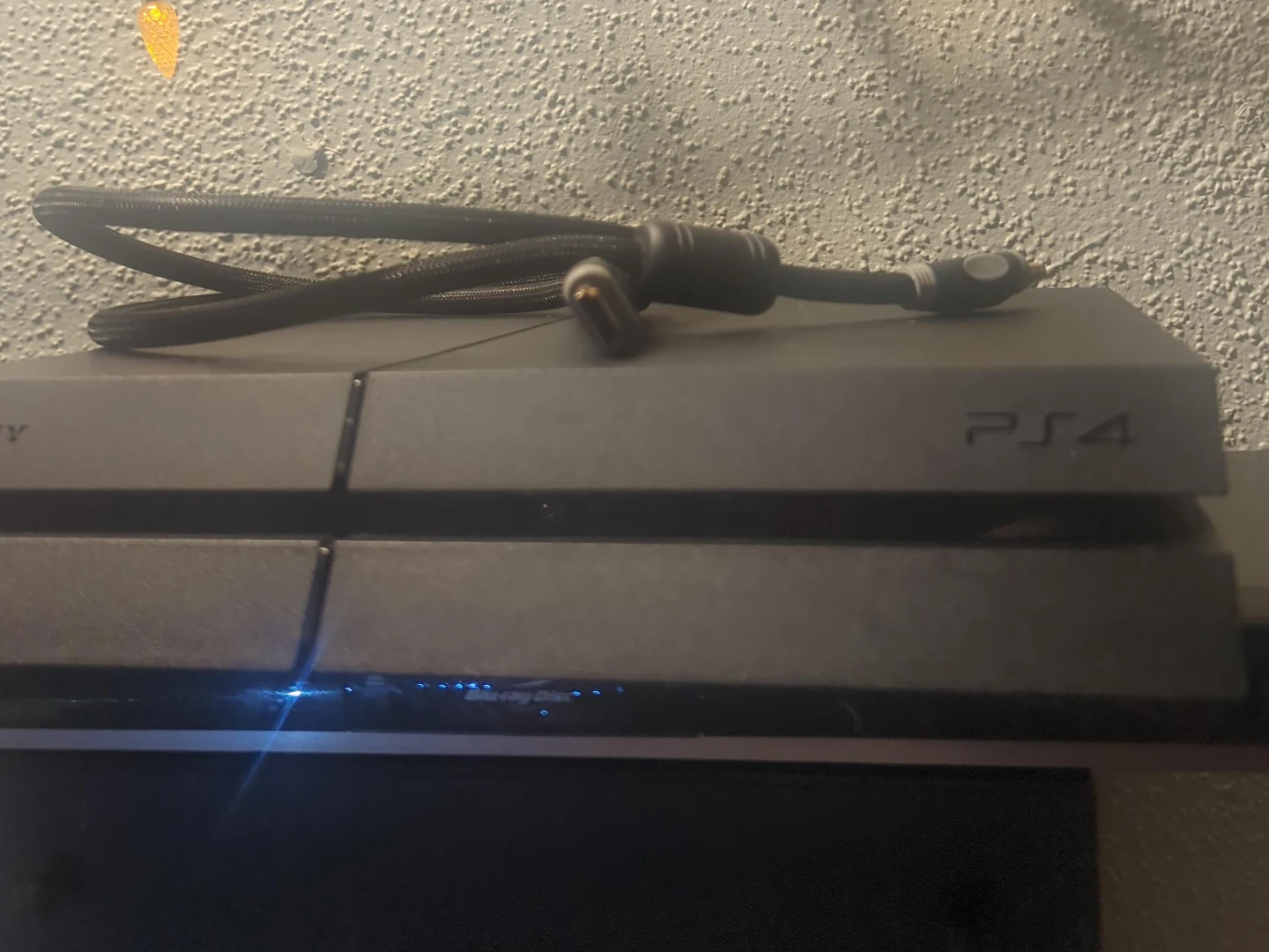 Sony PlayStation 4 (PS4) Console