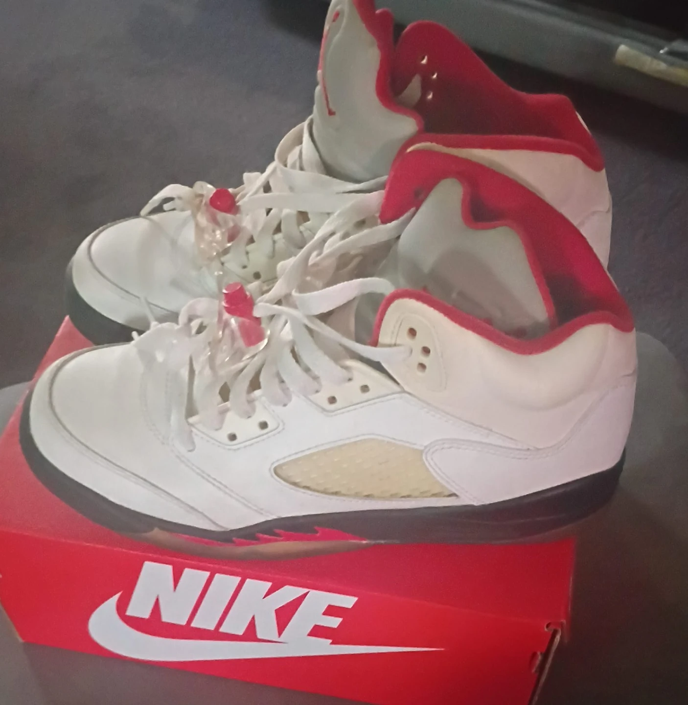 Nike Air Jordan 5 Retro Sneakers