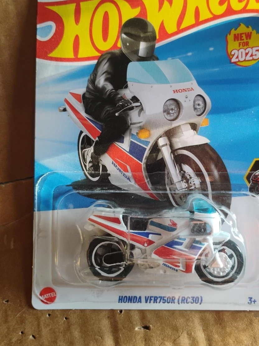Hot Wheels Honda VFR750R (RC30) Motorcycle