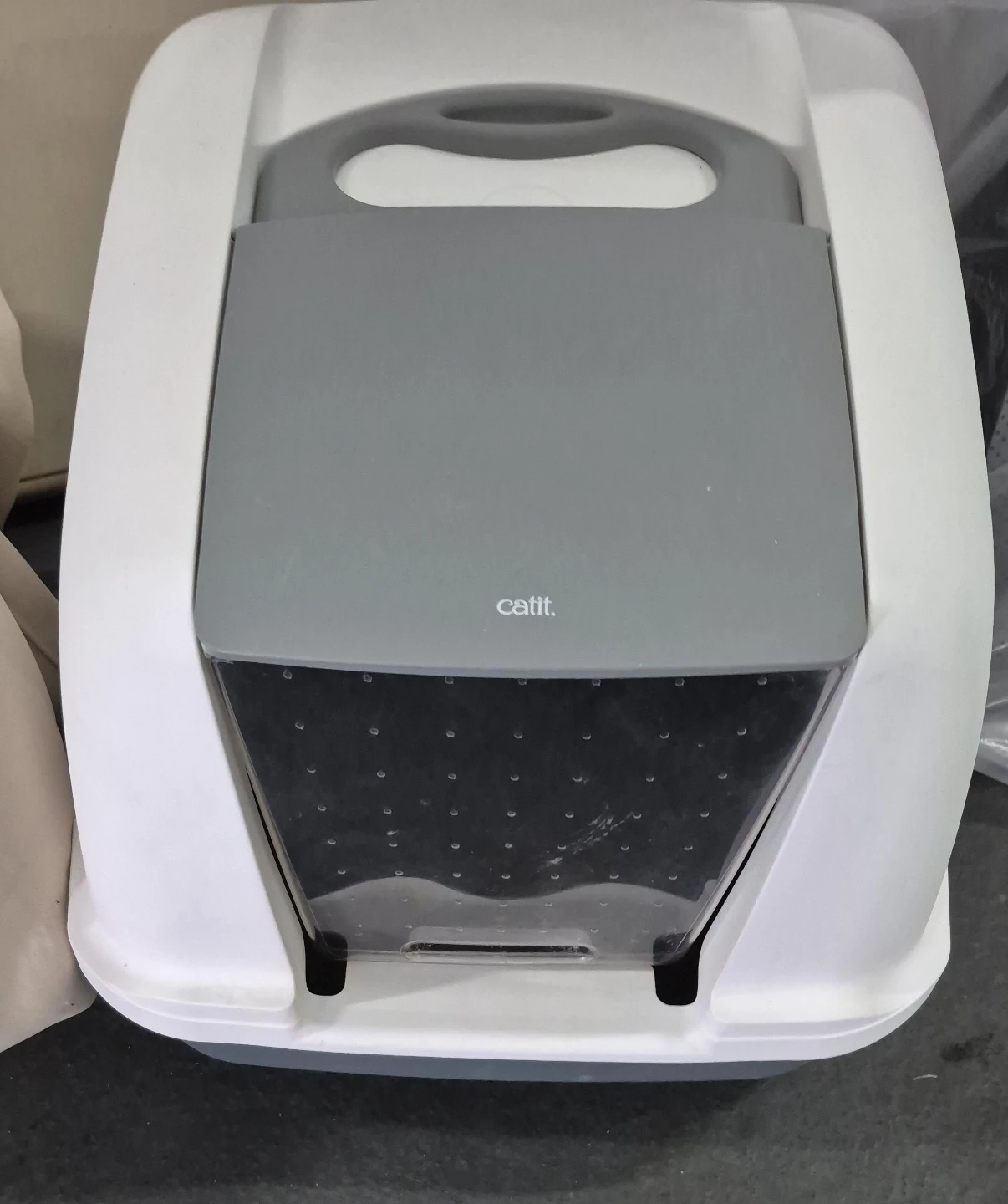 Catit Hooded Litter Box
