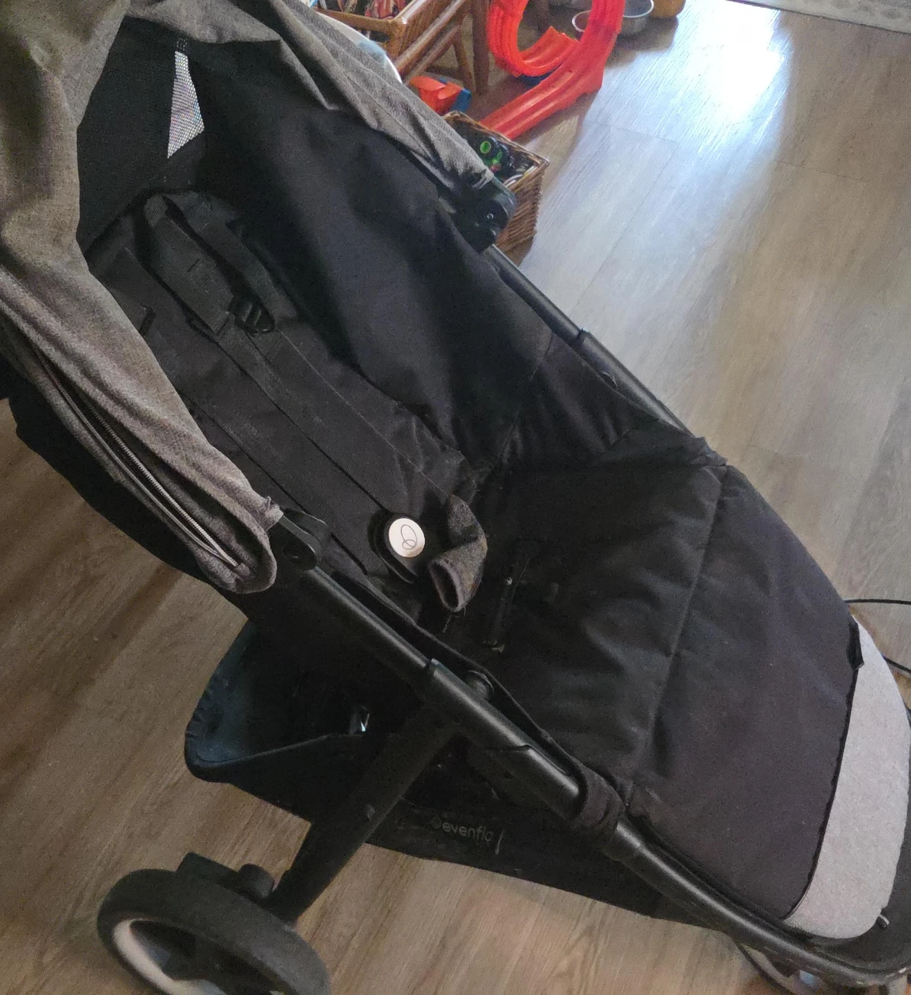 Evenflo Lightweight Stroller
