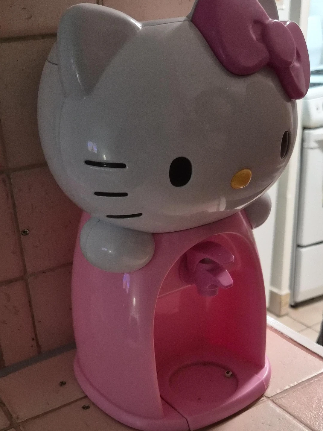 Hello Kitty Mini Water Dispenser