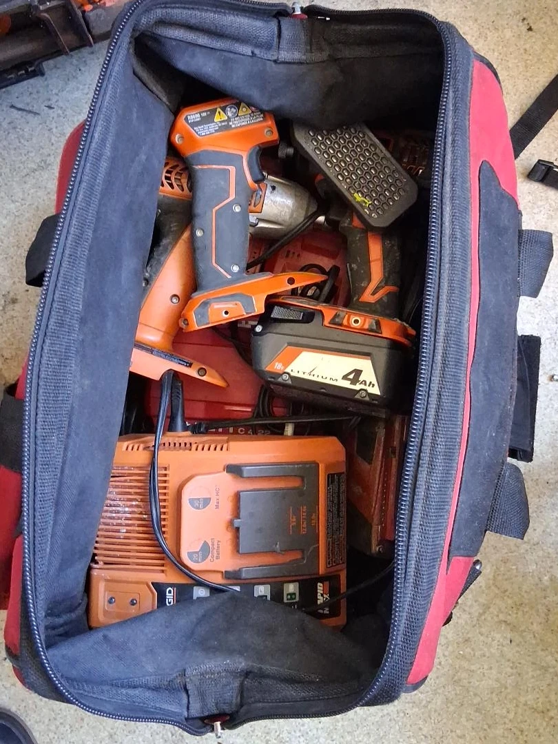 RIDGID Cordless Power Tool Set with Bag