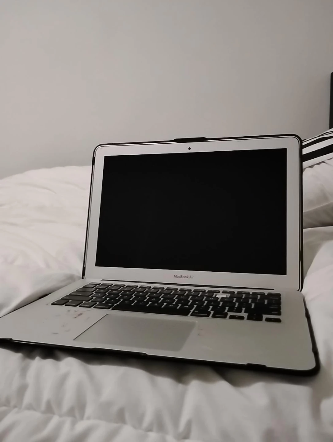 Apple MacBook Air Laptop, 💻