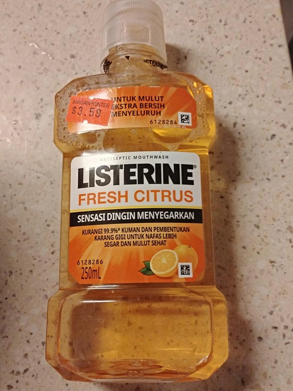 Listerine Fresh Citrus Antiseptic Mouthwash 250mL