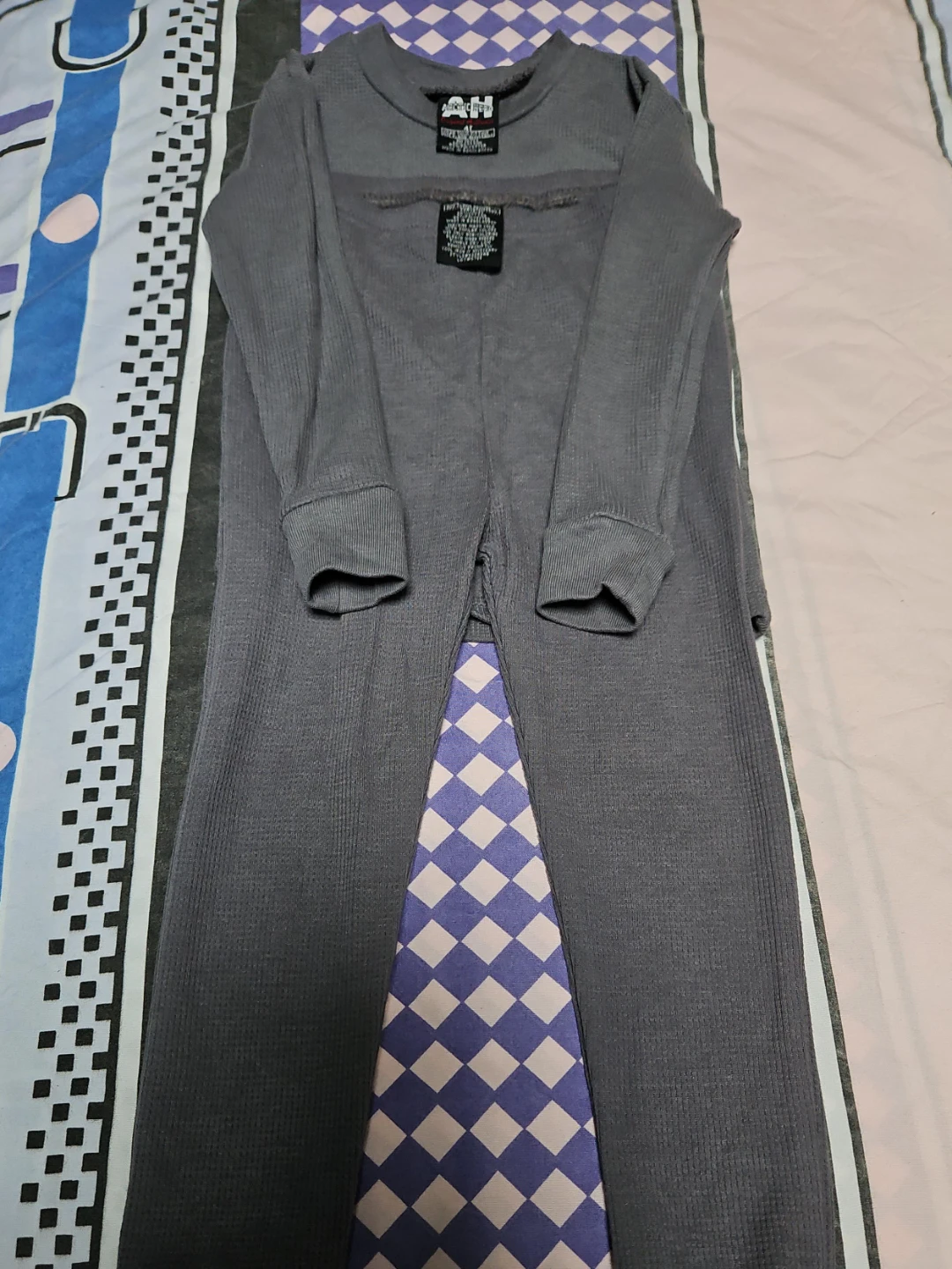 Arctic Hero Thermal Long Johns - Gray. Size 4T
