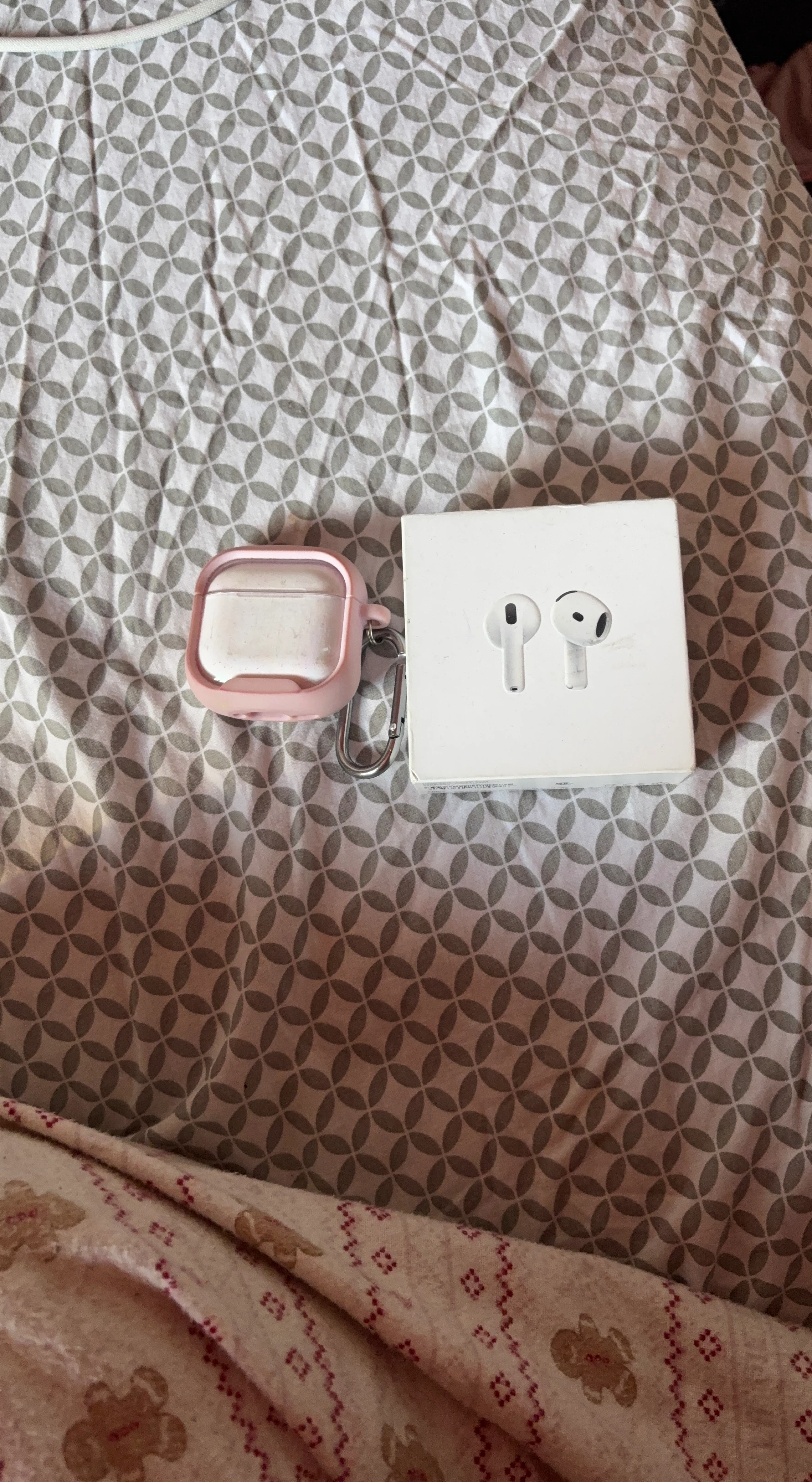 Apple AirPods Pro with Charging Case and Pink Case