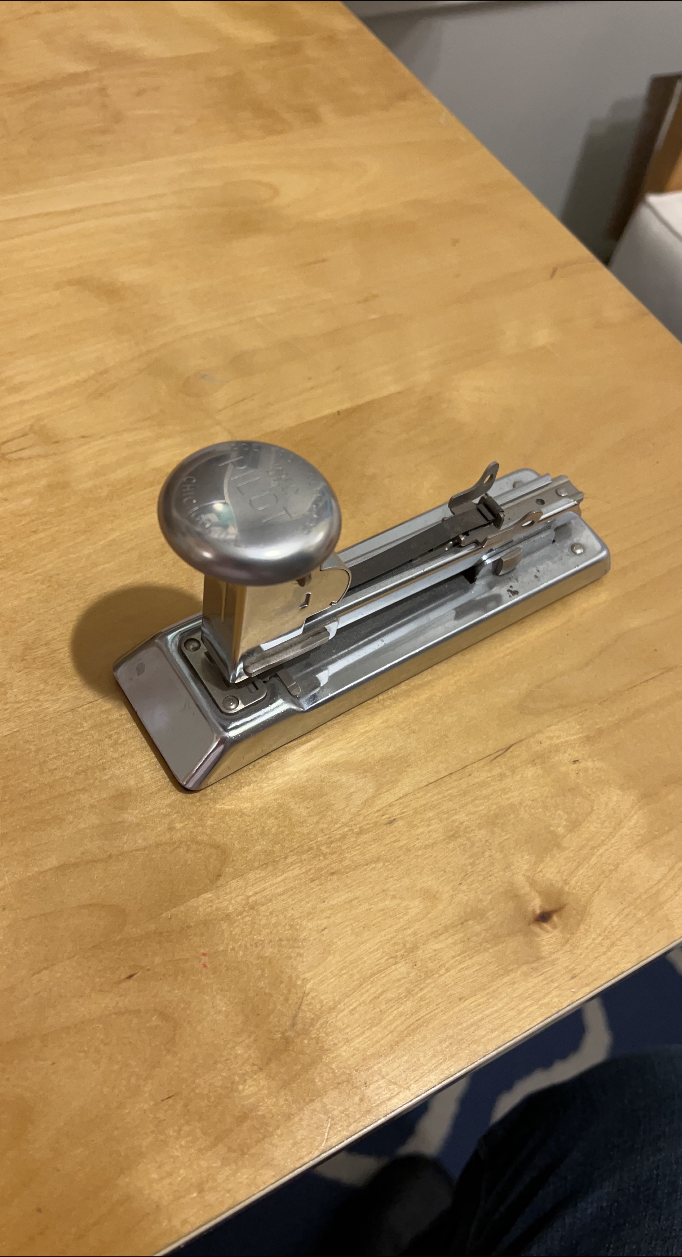 Pilot Stapler