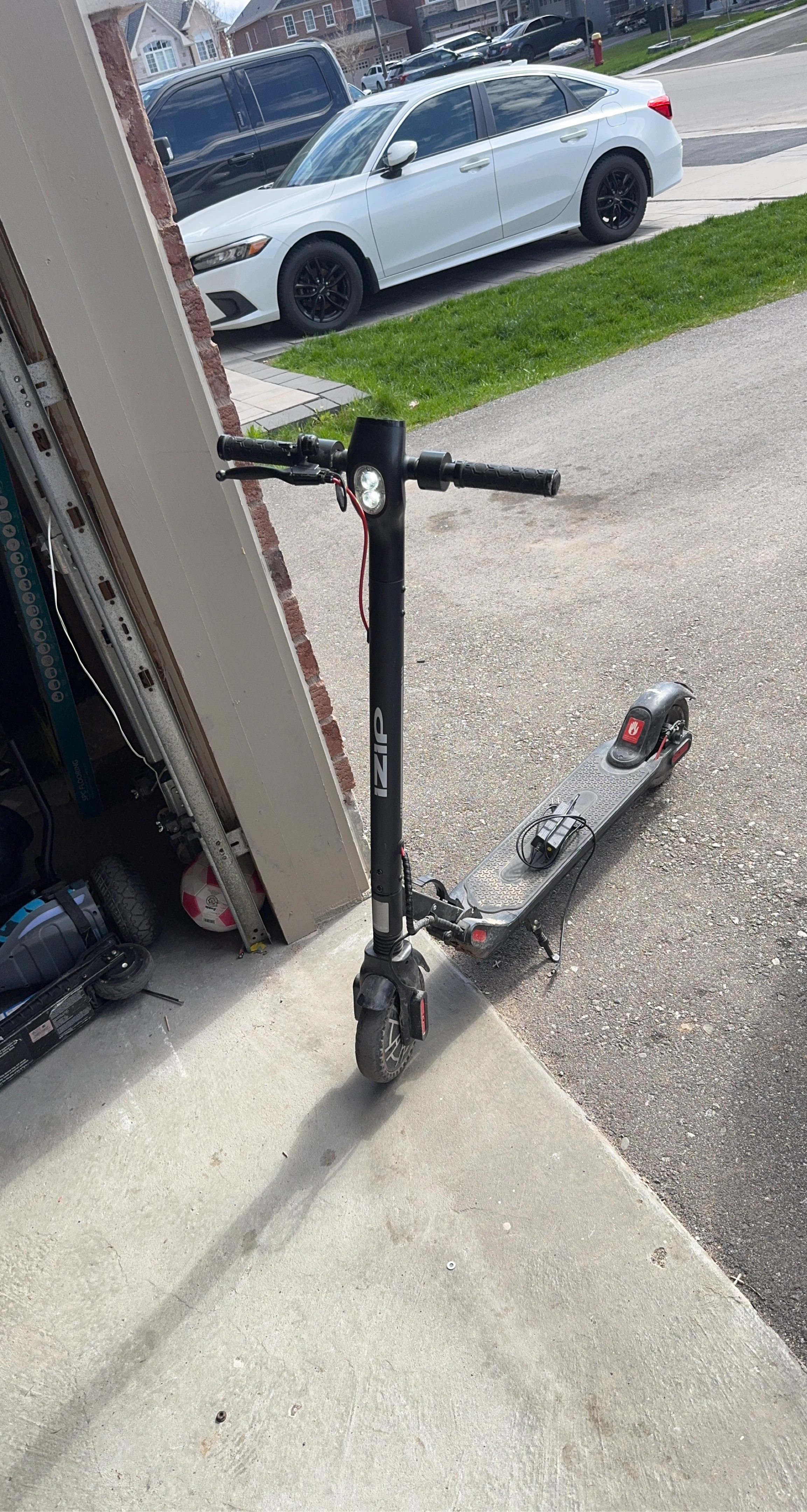 IZIP Electric Scooter