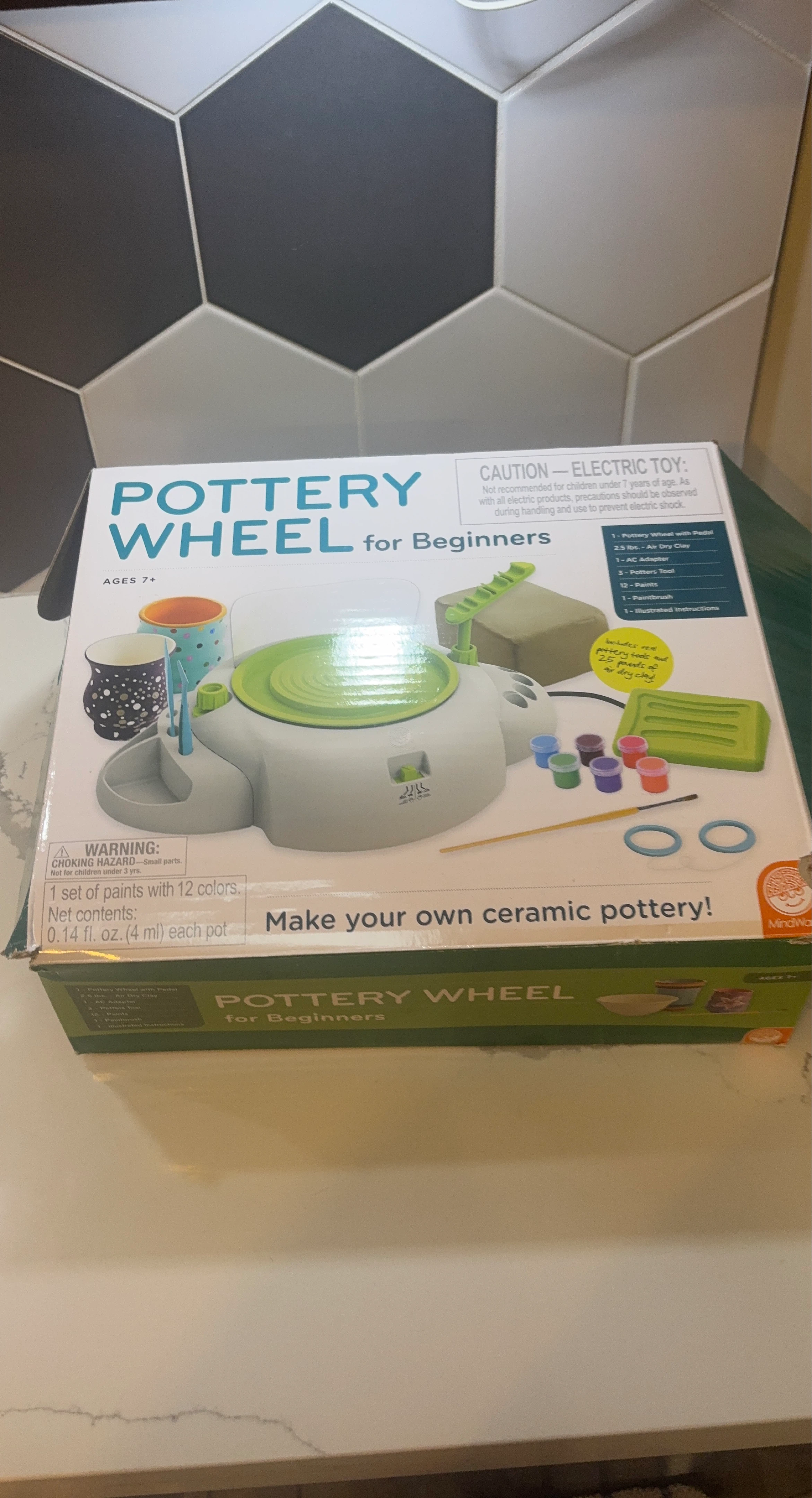 Pottery Wheel for Beginners Set with 12 Paints