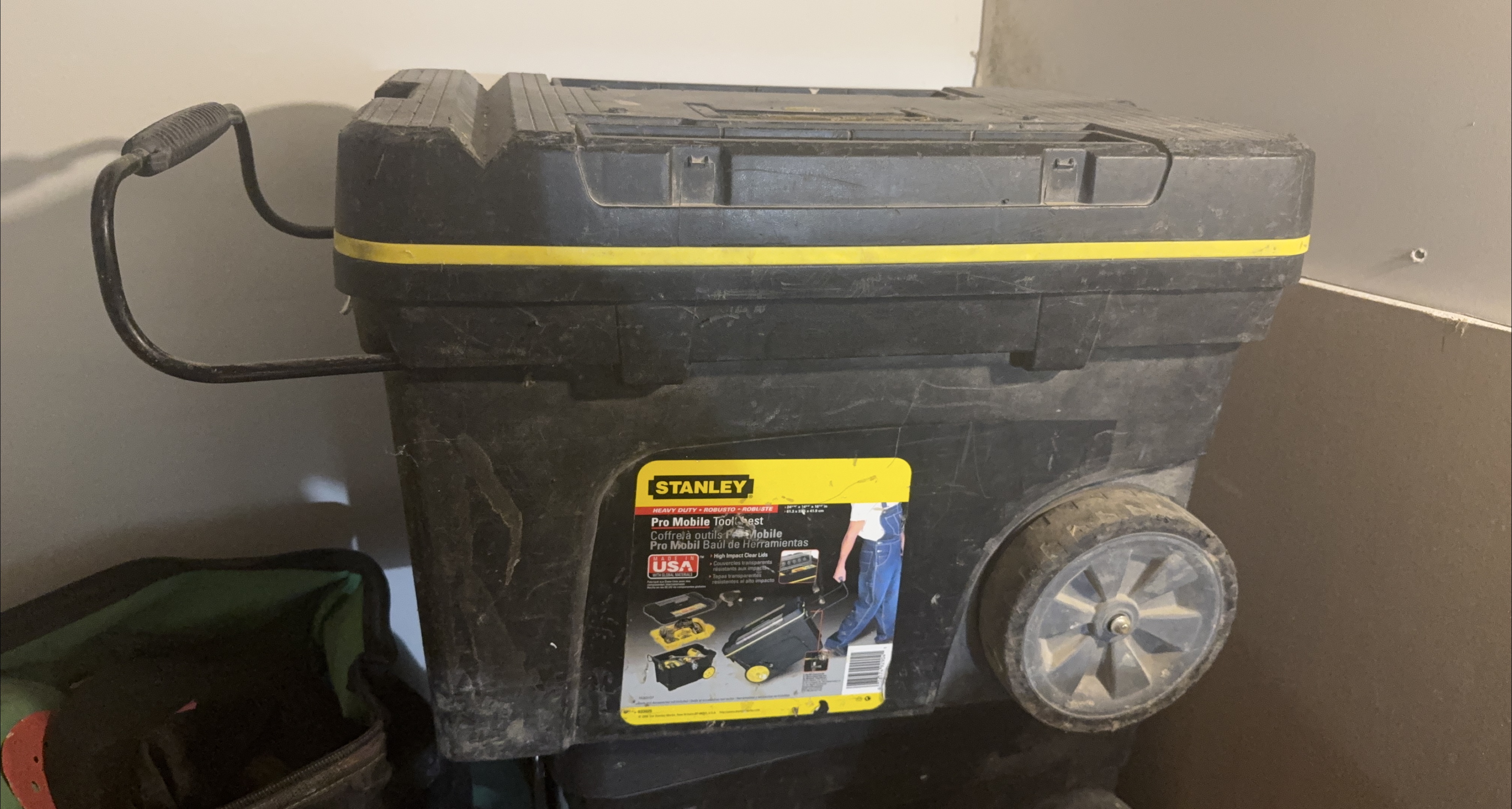 Stanley Pro Mobile Tool Chest